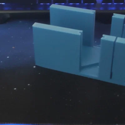 Hộp Cắt Góc (Miter Box)