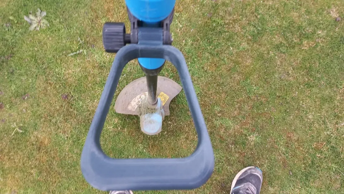 Cán Máy Cắt Cỏ Chạy Dây - Image 3