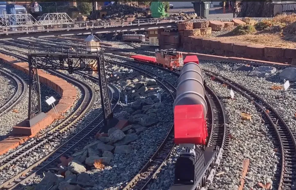 Tàu chở hàng G-Scale 1:29 Schnabel 20 trục có sàn và thùng dầu - Image 5