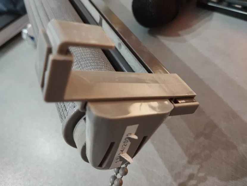 Giá đỡ rèm cửa Ikea - Image 4