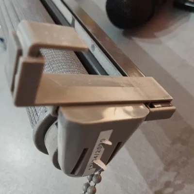 Giá đỡ rèm cửa Ikea