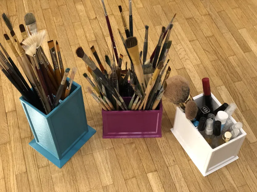 Brush organizer - Image 1