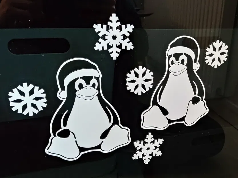 Tux Giáng Sinh với bông tuyết - Image 1