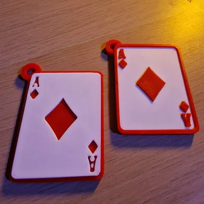 Móc Khóa Át Bích (Aces Keychains)