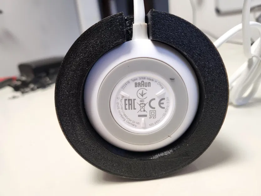 Đế đứng Oral-B iO có chỗ cắm 4 đầu bàn chải - Image 5