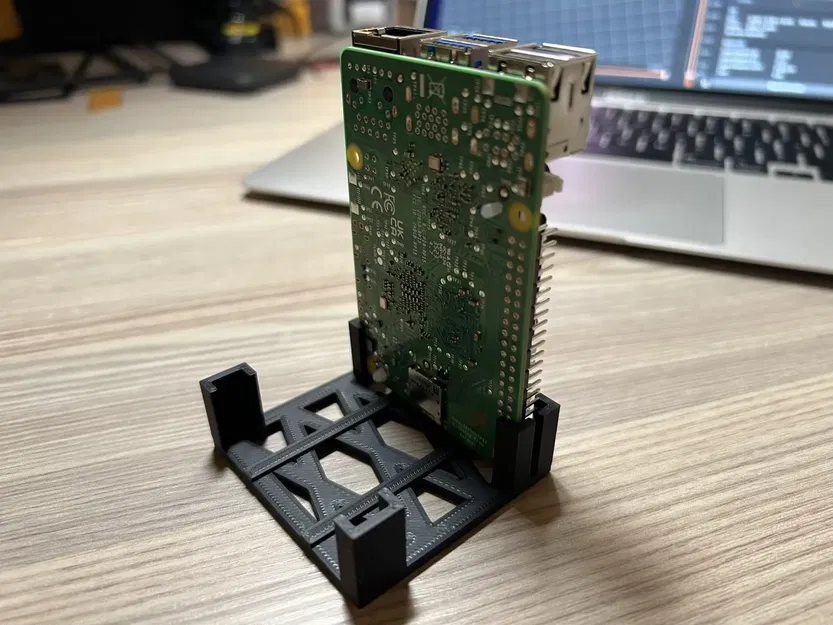 Raspberry Pi 5 and any SSD vertical stand (parametric) - Image 7