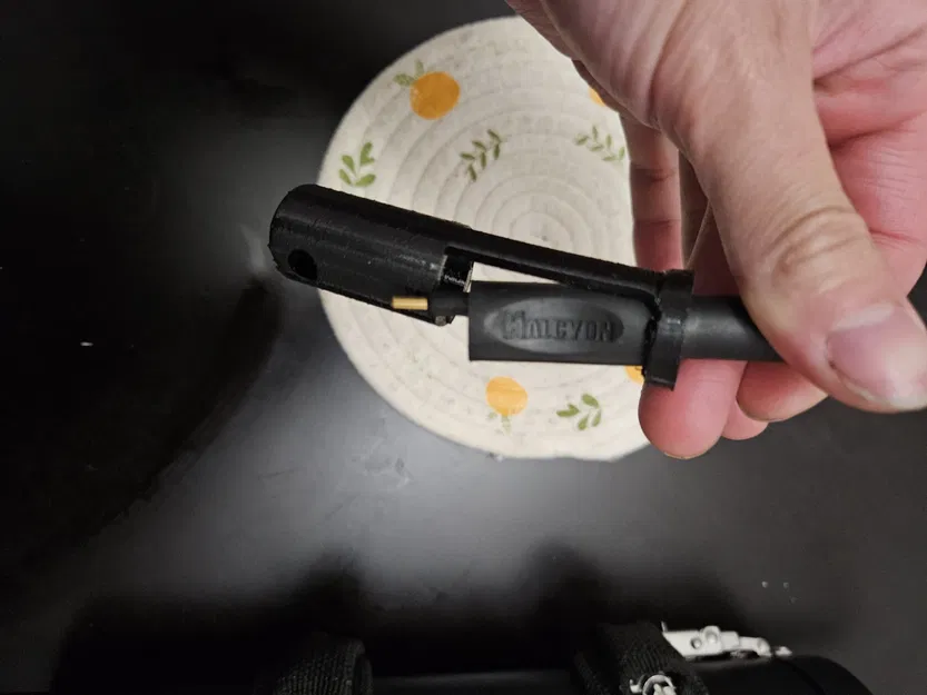 Nắp Bảo Vệ Đầu Cắm E/O Hệ Thống Sưởi Santi (TPU) - Image 4