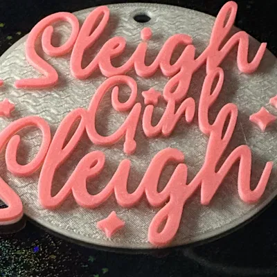 Thiết Kế Xe Trượt Tuyết "Sleigh Girl Sleigh"