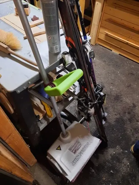 Tay Cầm Sonneck SnowMaster Accu 330 (Máy Xúc Tuyết) - Image 1