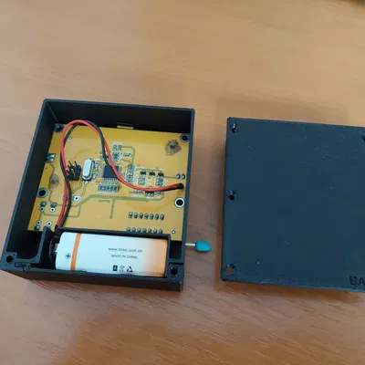 Krabička pro tester součástek LCR-T4 - Basic