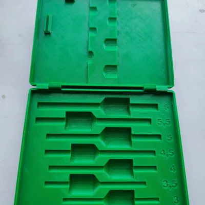 Drill with countersink box/Krabička na vrtáky se záhlubníkem z Lidlu (Parkside PSB 6 A1)