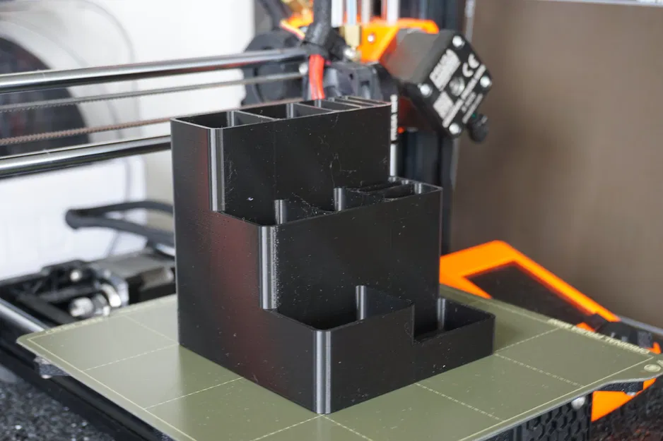 Kệ Đựng Đồ Văn Phòng và Dụng Cụ In 3D Tối Giản - Image 3