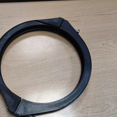 pump pool fitting (Spona filtrační nádoby k bazénu)