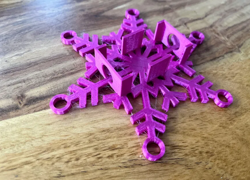 Micro:bit Advent Ornamet Case - Image 2