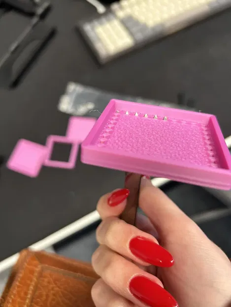 Khuôn Làm Đồ Da Cho Bàn Cờ Vua - Image 2