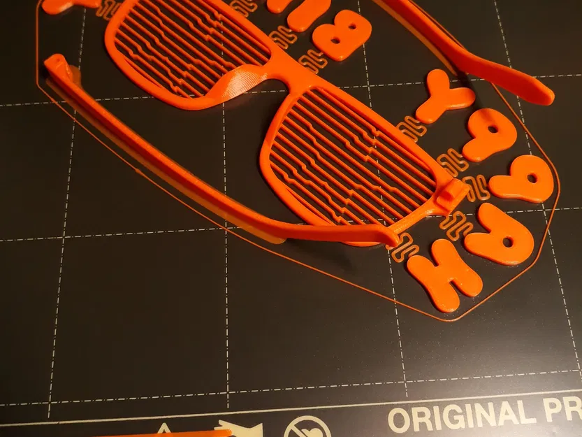 Bobble HAPPY BIRTHDAY glasses - Image 2