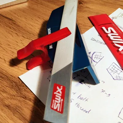 Kẹp Giữ Thanh Dũa Lưỡi Trượt Tuyết