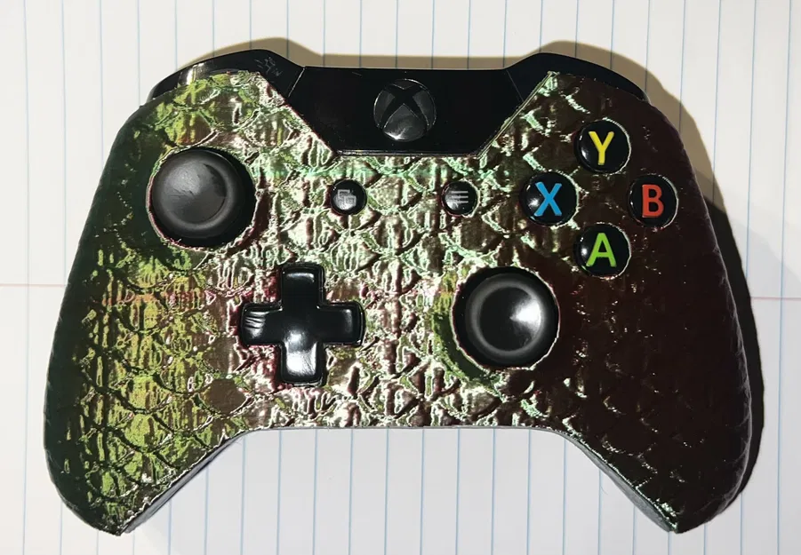 Custom Scale Xbox One Controller Face Plate - Image 1