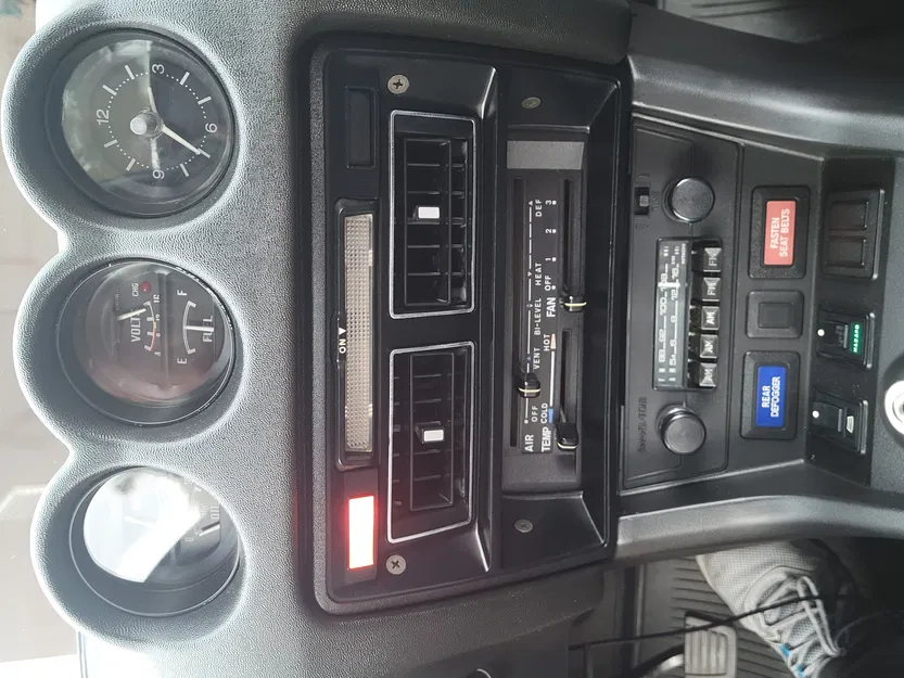 Tấm thông hơi Datsun 260-280z S30 cho báo xăng hoặc các mục đích khác - Image 3