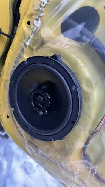 Tấm Đệm Loa Nissan Micra 165mm - Image 1