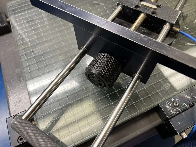 Tay Nắm Mỏ Cặp "Mặt Cười" Phiên Bản "Chunky" - Image 3