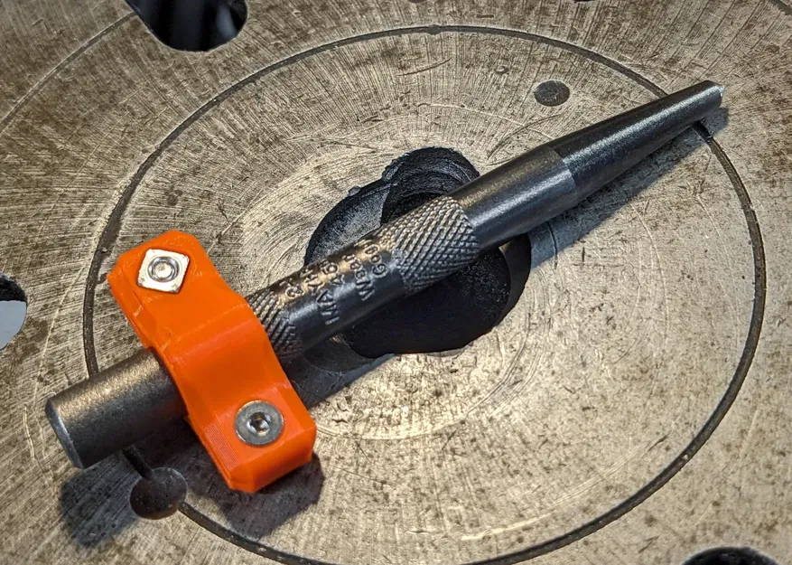 Giá Đỡ Treo Center Punch - Image 3