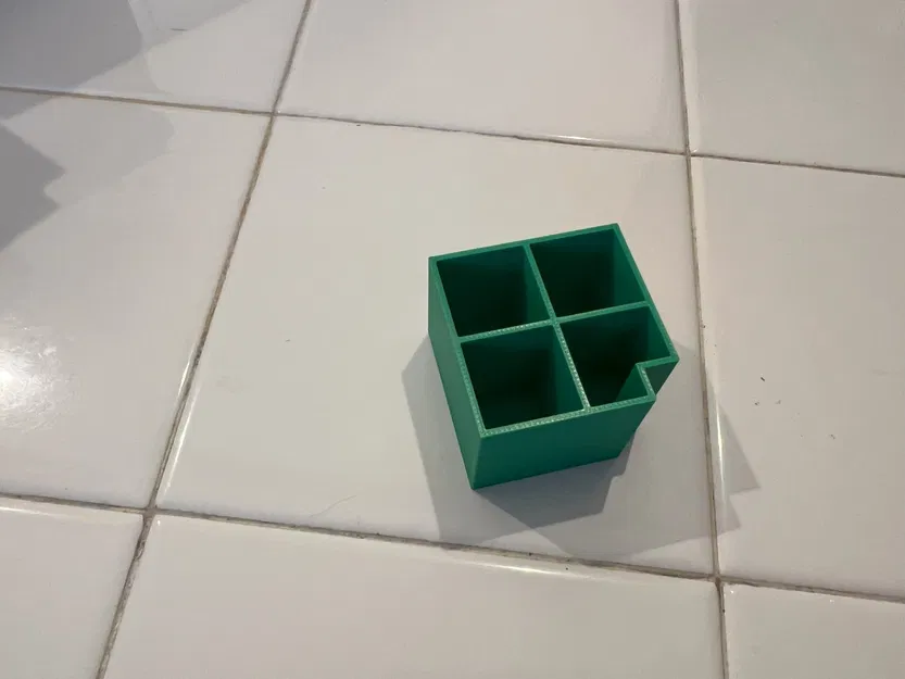 2.25" X 3" BOX WITH LID - Image 2