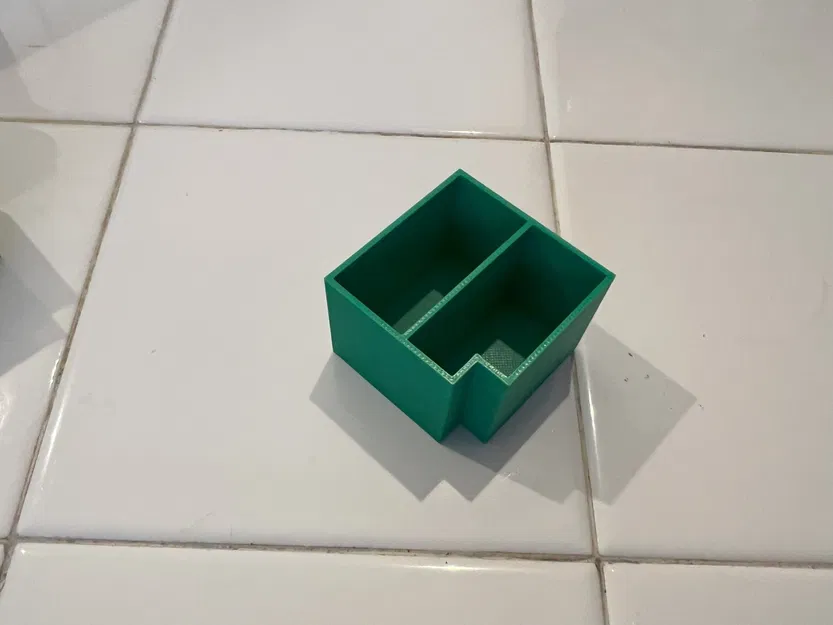 2.25" X 3" BOX WITH LID - Image 3