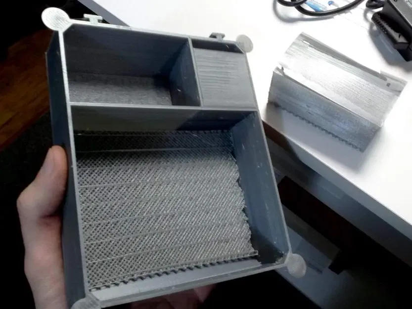 Prusa i3 hanger and storage tray - Image 7