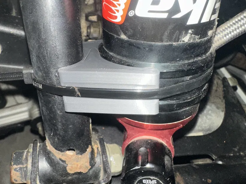 Bas Gắn Bình Dầu Phuộc Elka - Image 1