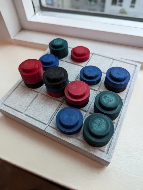 Four player three in a row (Four player Gobblet) - Image 1