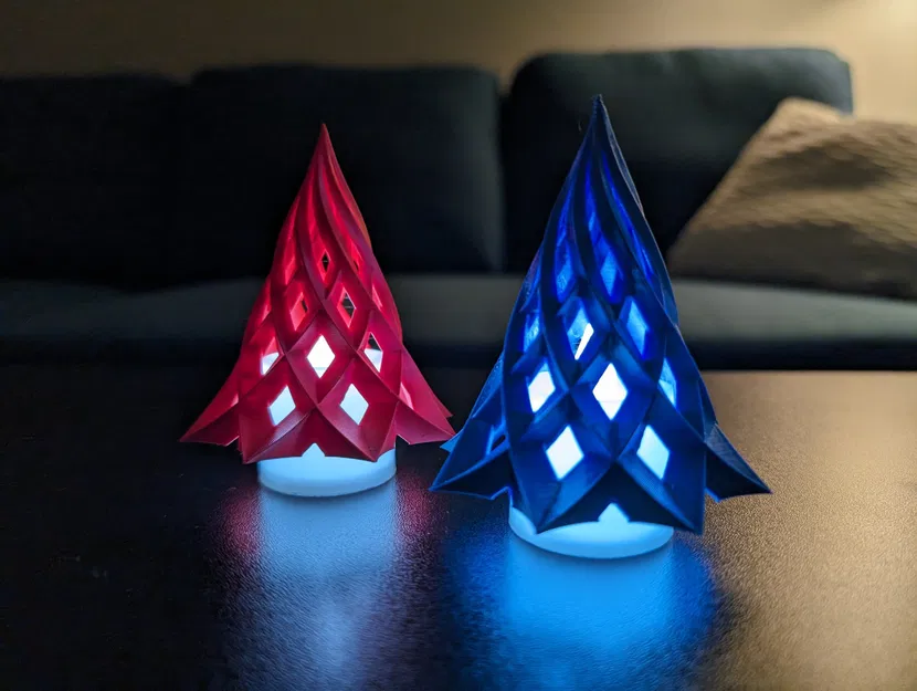 Spiral Holiday Tree - Image 1