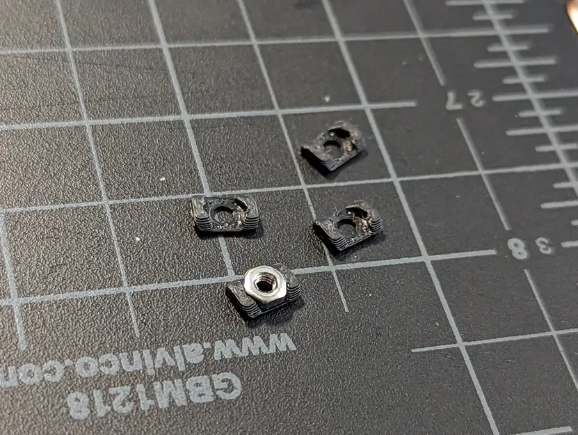 T-Nut Lắp Ráp Kiểu Trụ Cho Rãnh Nhôm 15mm, Dùng Ốc M2.5 - Image 2