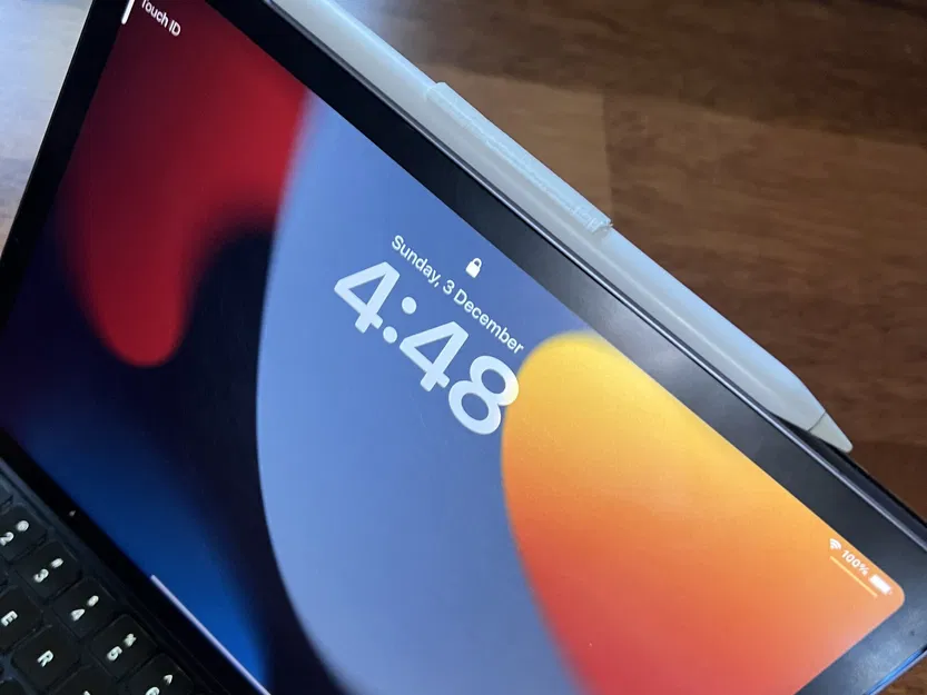 iPad pencil holder for magic keyboard, optimised for PETG - Image 1