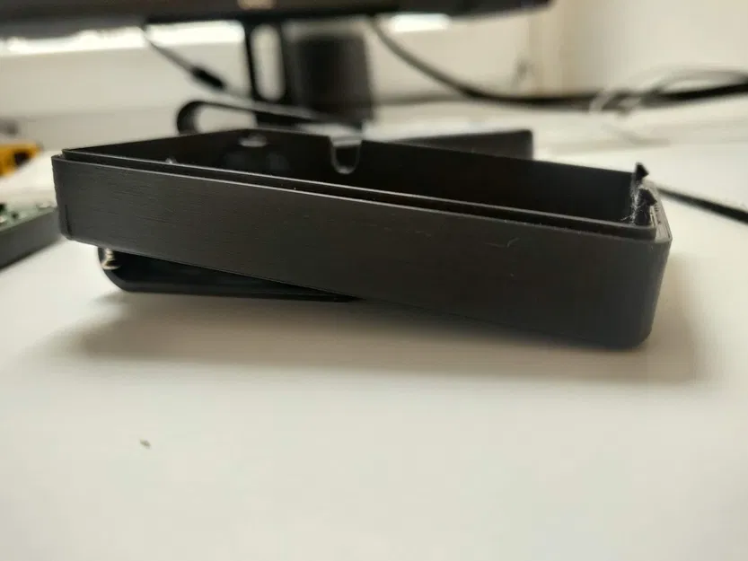 Bajohr BaLEDO LED Powerlight battery lid replacement - Image 3