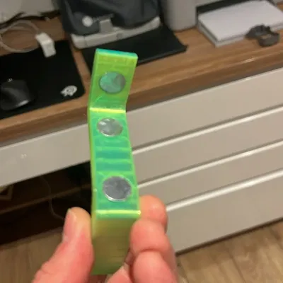 Móc Treo Thắt Lưng IPSC Gắn Tủ - Dán Nam Châm