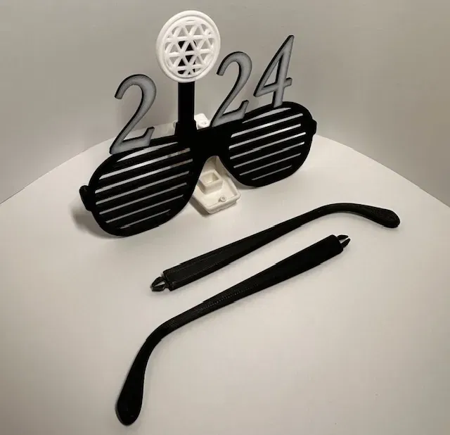 Kính Đón Năm Mới Độc Đáo 2024 - Image 4