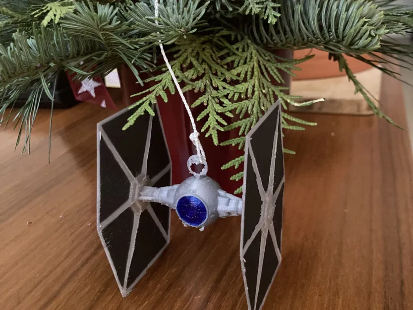 Móc Treo Cây Thông Noel Hình TIE-Fighter - Star Wars - Image 1