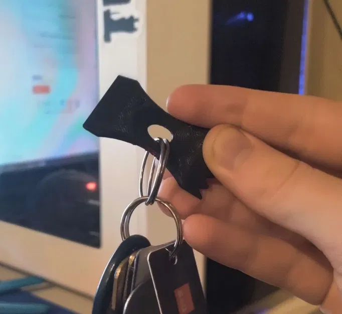 Pocket Scraper Keychain - Image 1