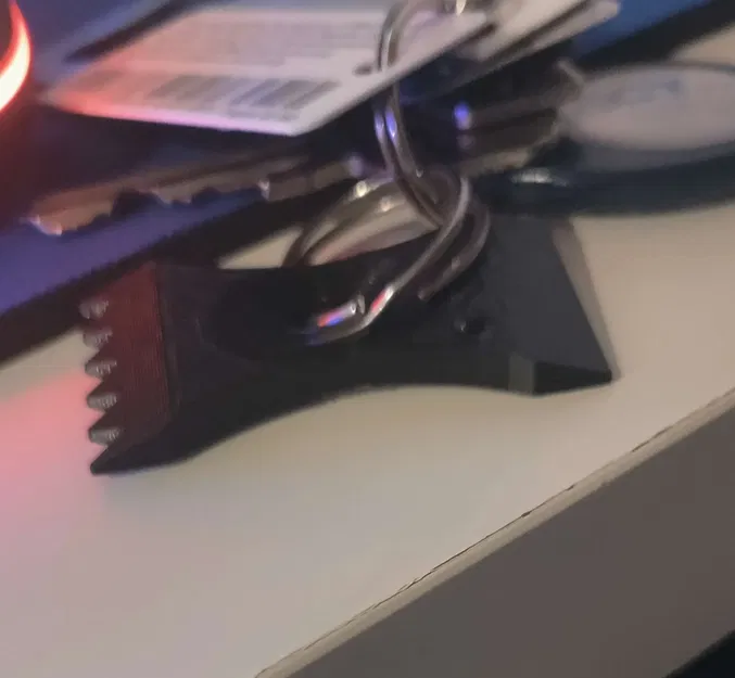 Pocket Scraper Keychain - Image 3