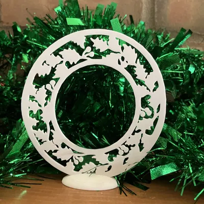 Mặt Dây Chuyền Vòng Thông Giáng Sinh Kèm Chân Đế