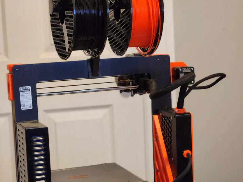 Remix: Prusa MK3s+ Einsy and Pi enclosure (larger case and internal zip tie mounts) - Image 14