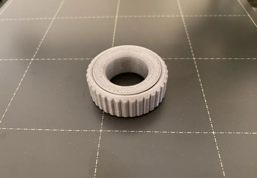 Nhẫn Fidget Spinner - Image 1