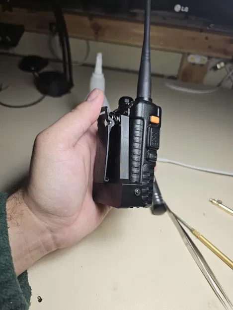 Vỏ Mạch Sạc Cho Pin Baofeng UV-5R - Image 3