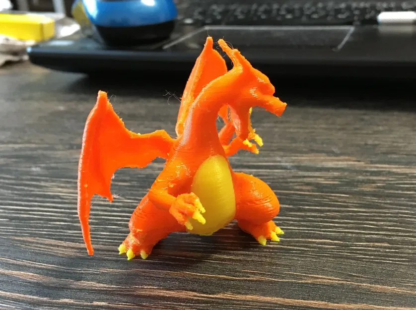 Mô Hình Charizard In Màu Đẹp Mắt - Image 2