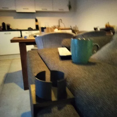 Đế ly cà phê thay đổi được cho ghế sofa - gridfinity