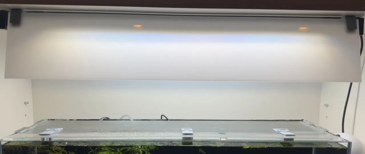 Kẹp Tấm Tán Sáng Cho Đèn LED Fluval Plant - Image 3