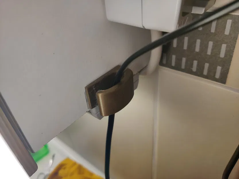 Simple Wall Hook - Image 3