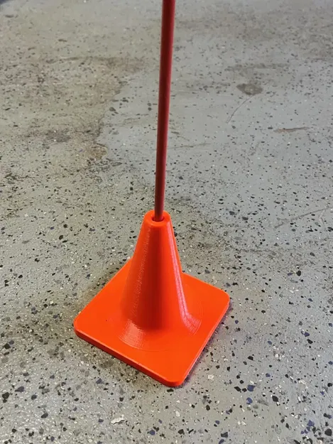 Nón nhỏ đỡ cọc phản quang - Image 1