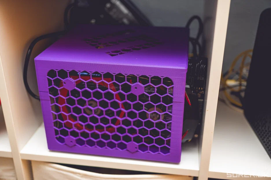 Case ITX siêu nhỏ (MiniATX) - Card đồ họa full-length + Noctua NH-D14 (D15), không cần ốc vít/insert, dùng nguồn SFX-L - Image 2